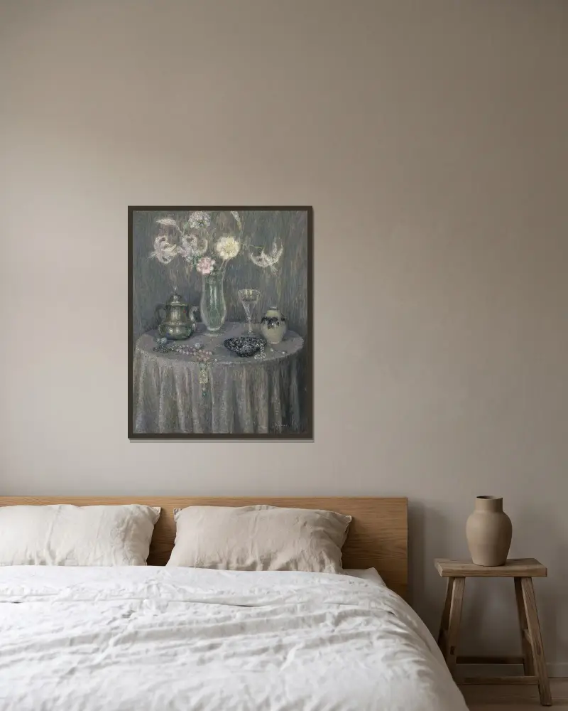 La table, harmonie grise von Henri Le Sidaner gerahmt an einer Wand