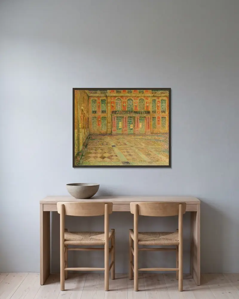 Versailles; Cour d’Honneur av Henri Le Sidaner inramad på en vägg