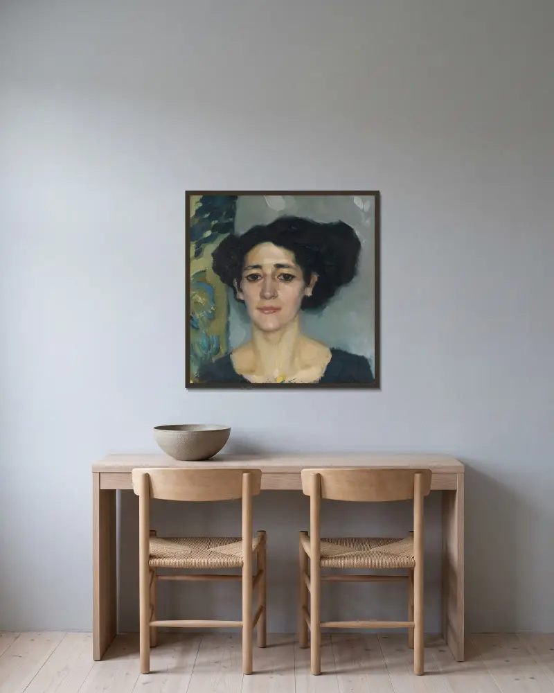 Damenporträt av Leo Putz inramad på en vägg