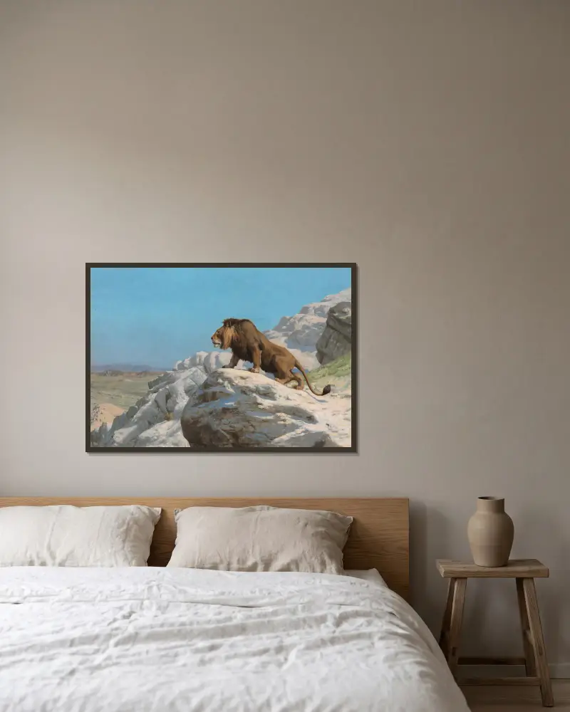 Der Löwe auf der Wacht von Jean-Léon Gérôme gerahmt an einer Wand