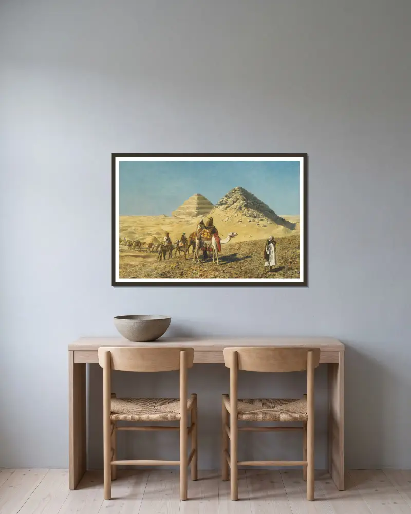 Karavan velbloudů mezi pyramidami, Egypt, Edwin Lord Weeks v rámu na stěně