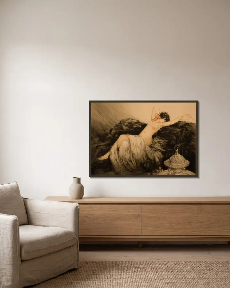 Nude with Black Fur av Louis Icart inramad på en vägg