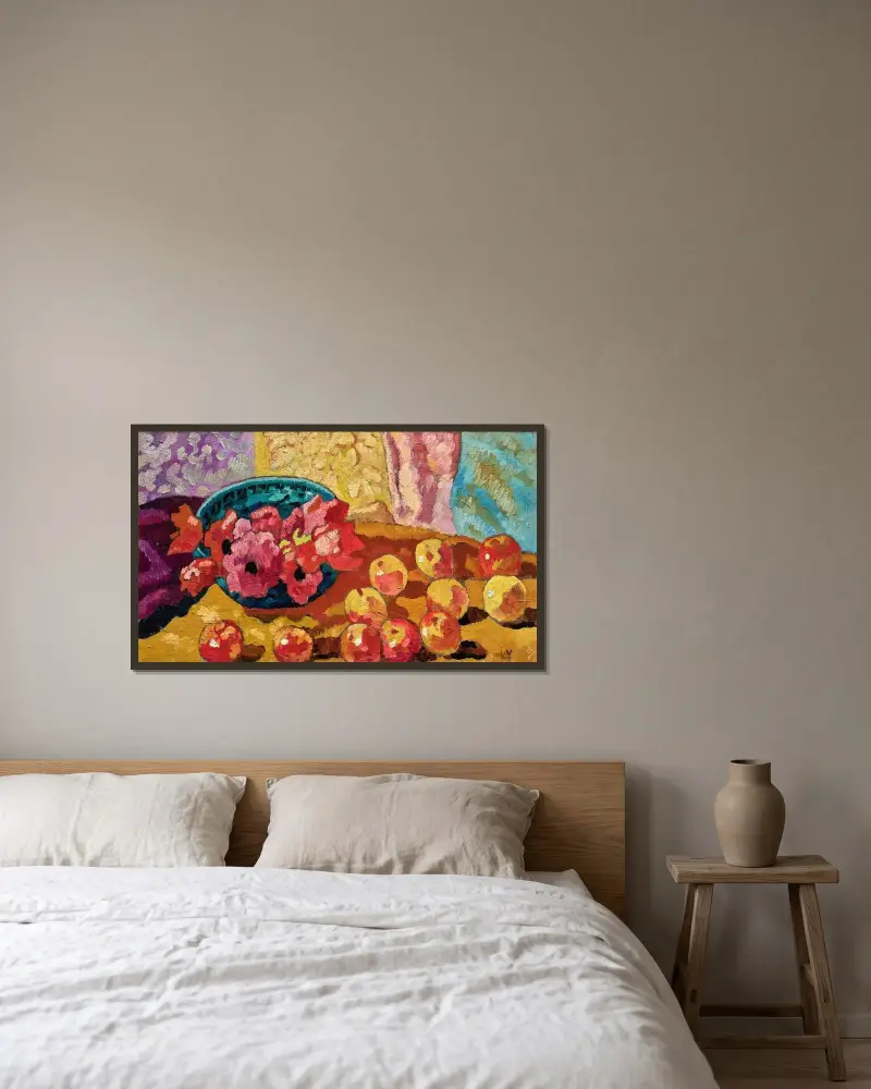 Anemoner och äpplen av Louis Valtat inramad på en vägg