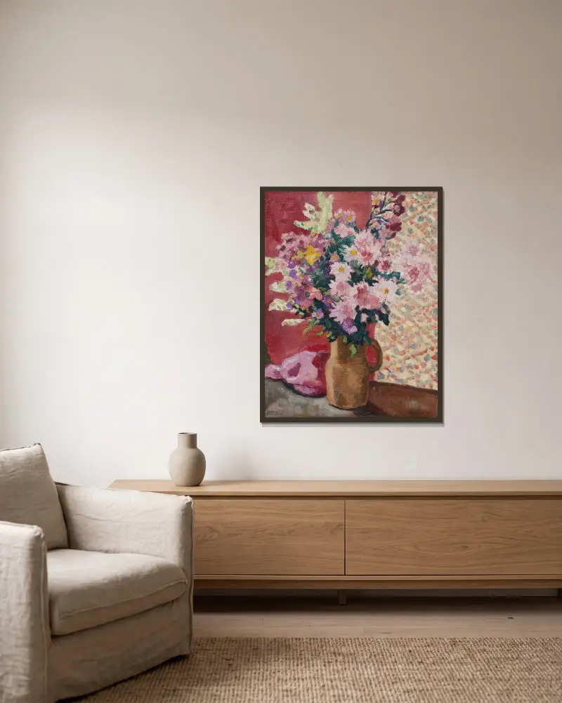 Rosa blommor i lerkanna av Louis Valtat inramad på en vägg