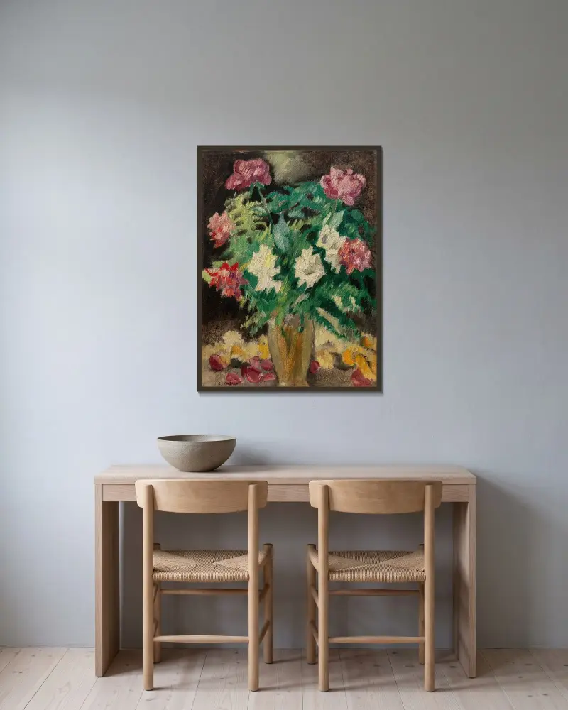 Vase Cristal, roses av Louis Valtat inramad på en vägg