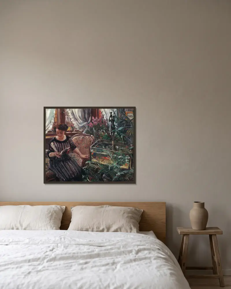 Damen vid guldfiskskålen av Lovis Corinth inramad på en vägg