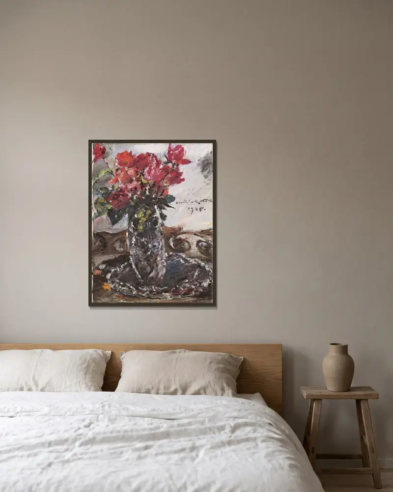Rote Rosen von Lovis Corinth gerahmt an einer Wand
