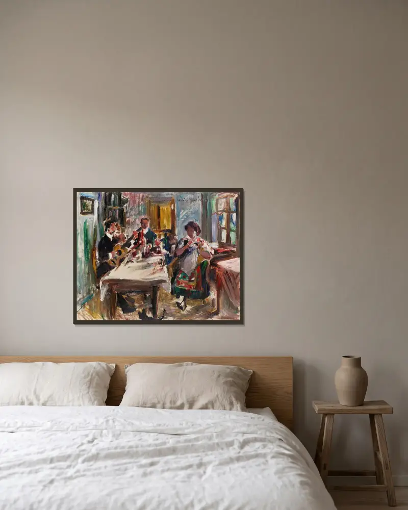 Tiroler Bauernstube von Lovis Corinth gerahmt an einer Wand
