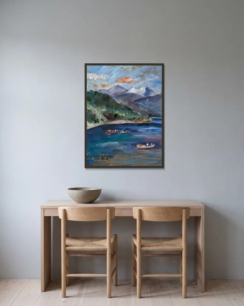 Walchensee mit roten Booten von Lovis Corinth gerahmt an einer Wand