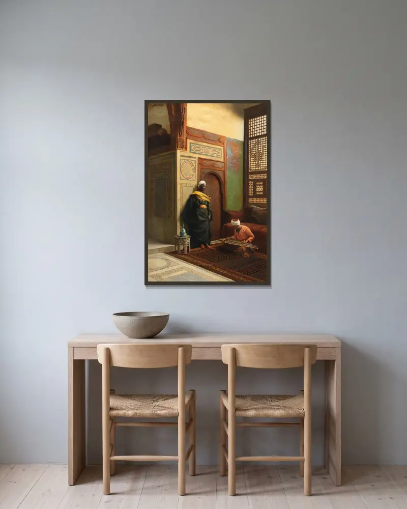 Der Qanun-Spieler von Ludwig Deutsch gerahmt an einer Wand