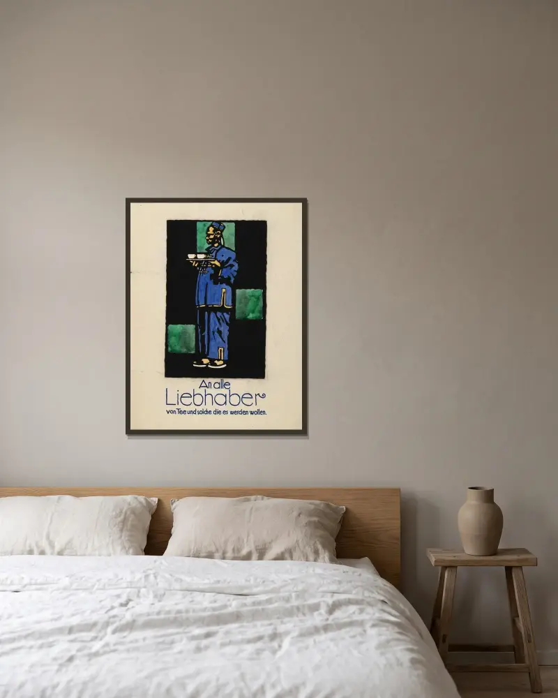 An alle Liebhaber von Tee und solche die es werden wollen von Ludwig Hohlwein gerahmt an einer Wand