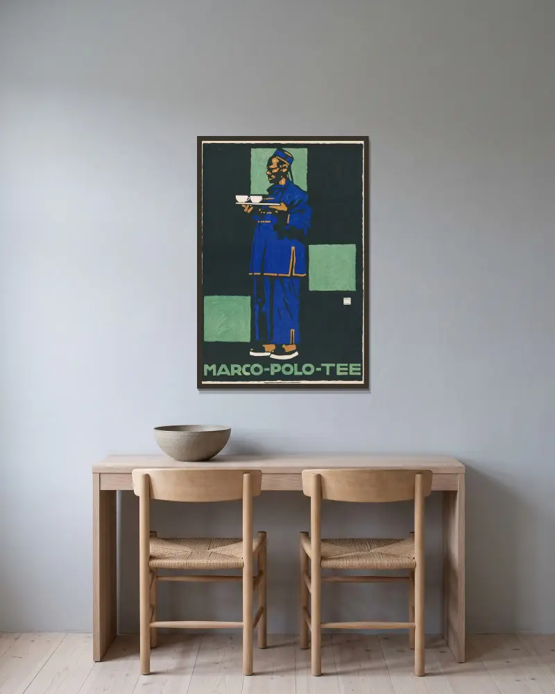 Marco-Polo-Tee von Ludwig Hohlwein gerahmt an einer Wand