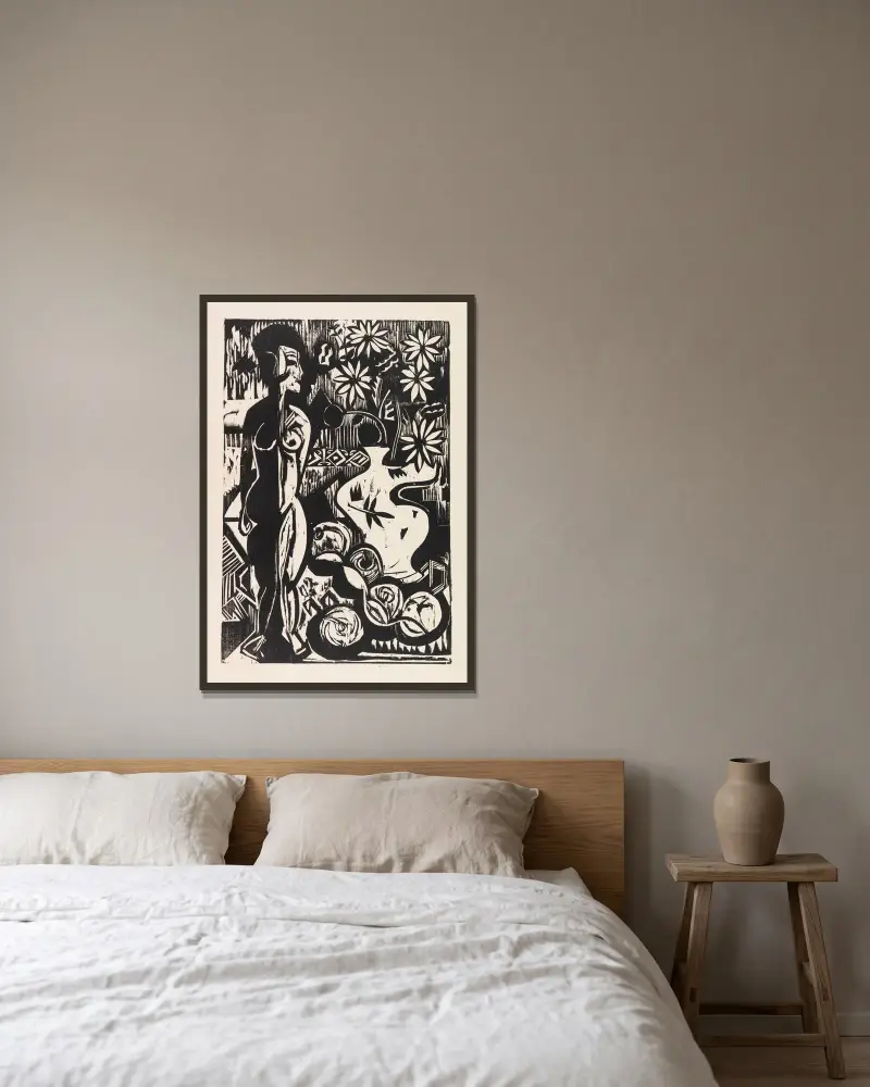 Zátiší s plastikou, Ernst Ludwig Kirchner v rámu na stěně