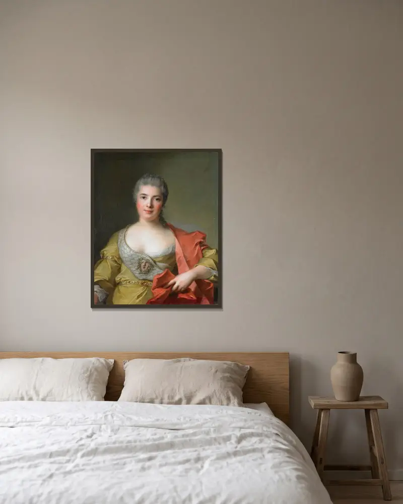 Adélaïde-Julie Mirleau de Neuville av Jean-Marc Nattier inramad på en vägg