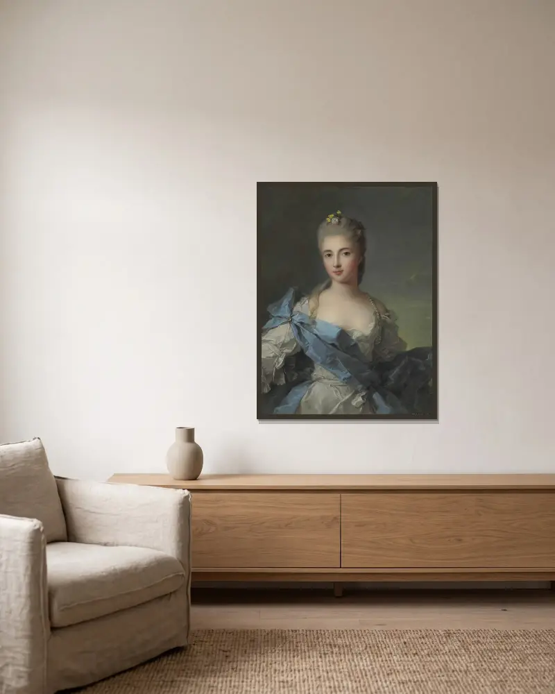 Portrait Of A Lady – nr 1 av Jean-Marc Nattier inramad på en vägg