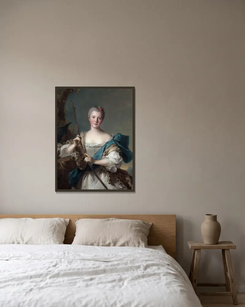 Portrait of a Woman as Diana av Jean-Marc Nattier inramad på en vägg