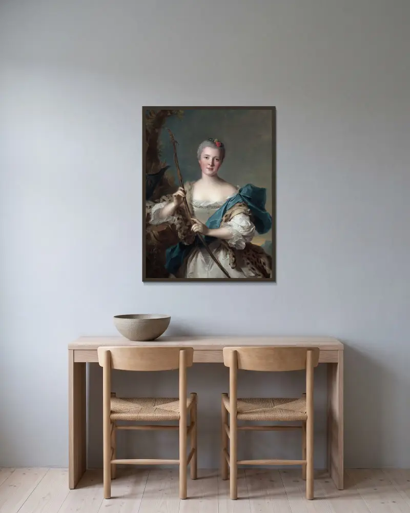 Portrait of a Woman as Diana av Jean-Marc Nattier inramad på en vägg