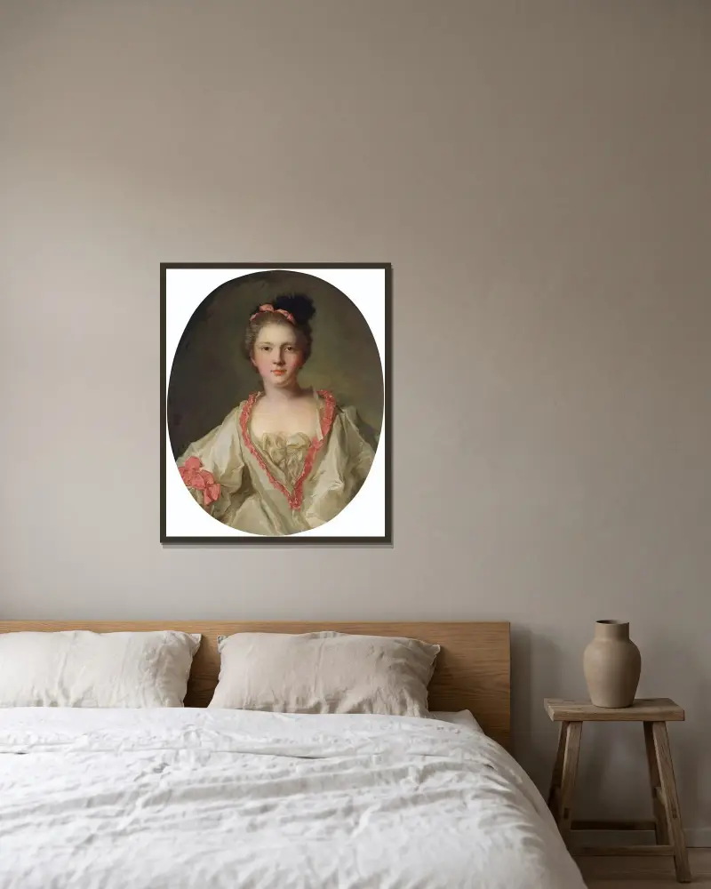Porträt von Marie-Thérèse Geoffrin (1715–1791), Marquise de la Ferté-Imbault von Jean-Marc Nattier gerahmt an einer Wand