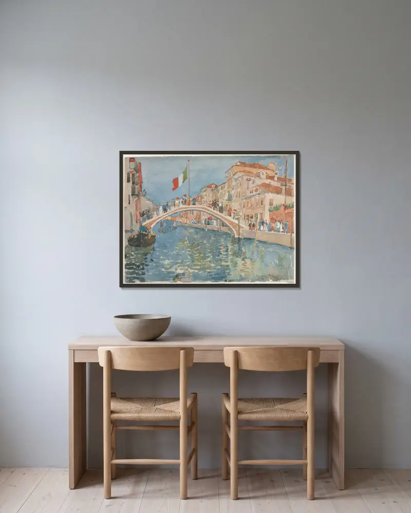 A Bridge In Venice av Maurice Prendergast inramad på en vägg