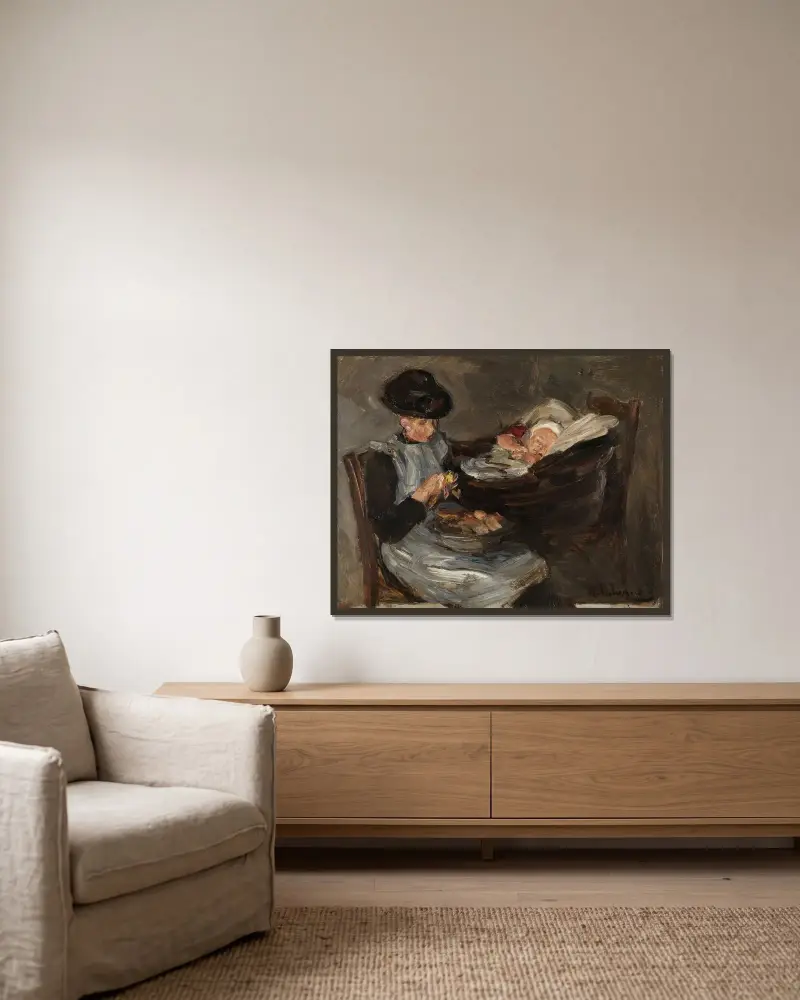 Flicka från Laren som skalar potatis vid ett sovande barn i en korg av Max Liebermann inramad på en vägg