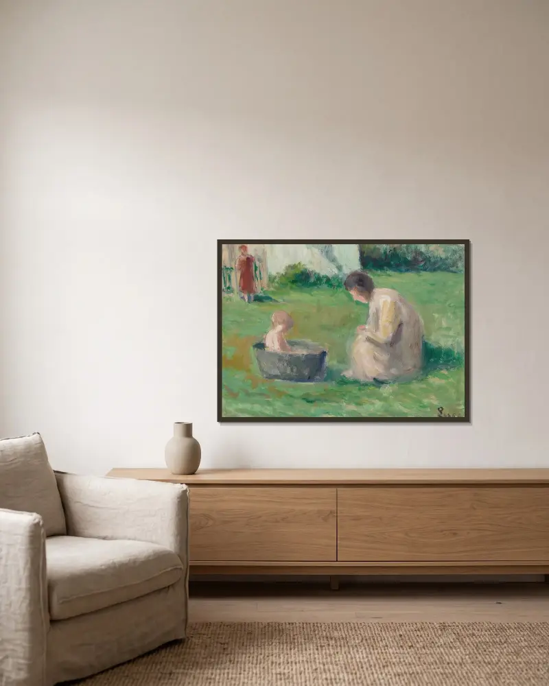 Badet av babyn av Maximilien Luce inramad på en vägg