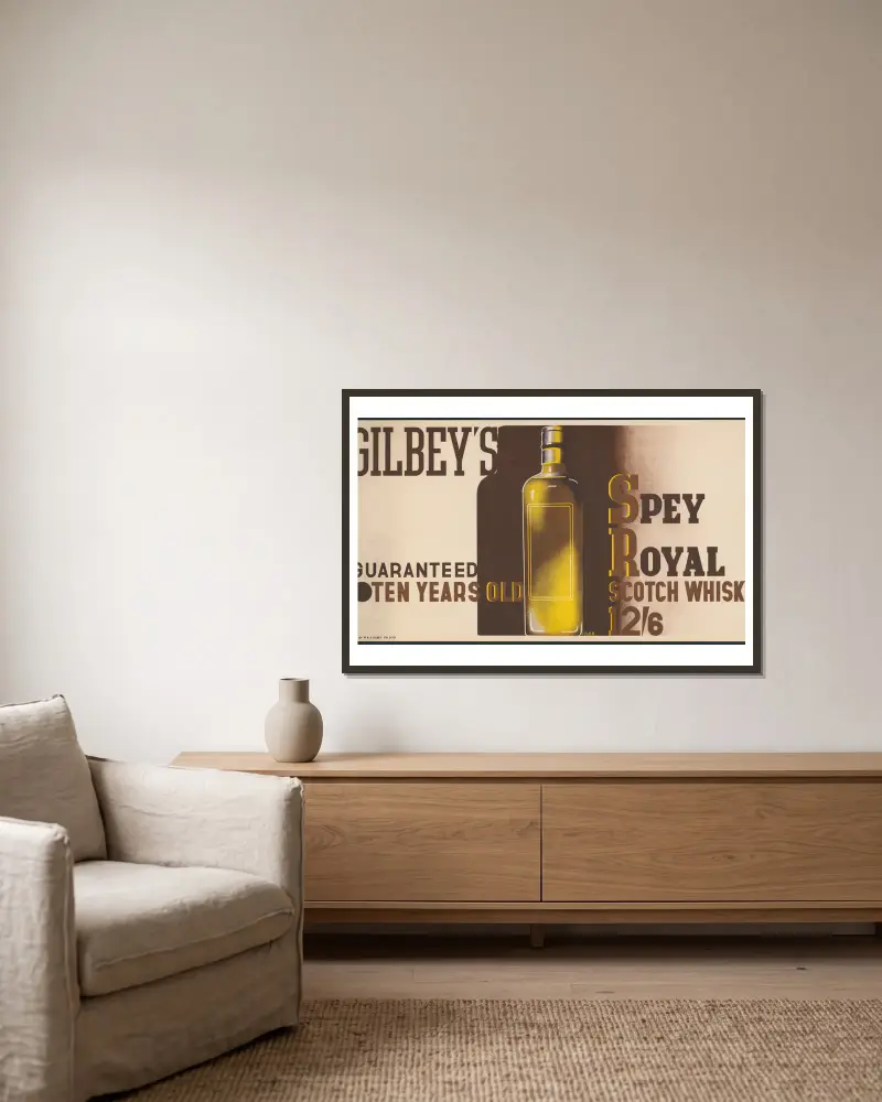 Gilbey’s Spey Royal Scotch Whiskey av Edward McKnight Kauffer inramad på en vägg