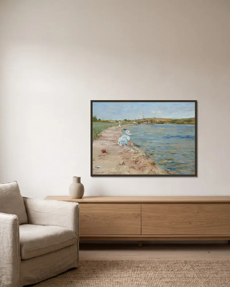 Strandscen (Morgon vid Canoe Place) av William Merritt Chase inramad på en vägg