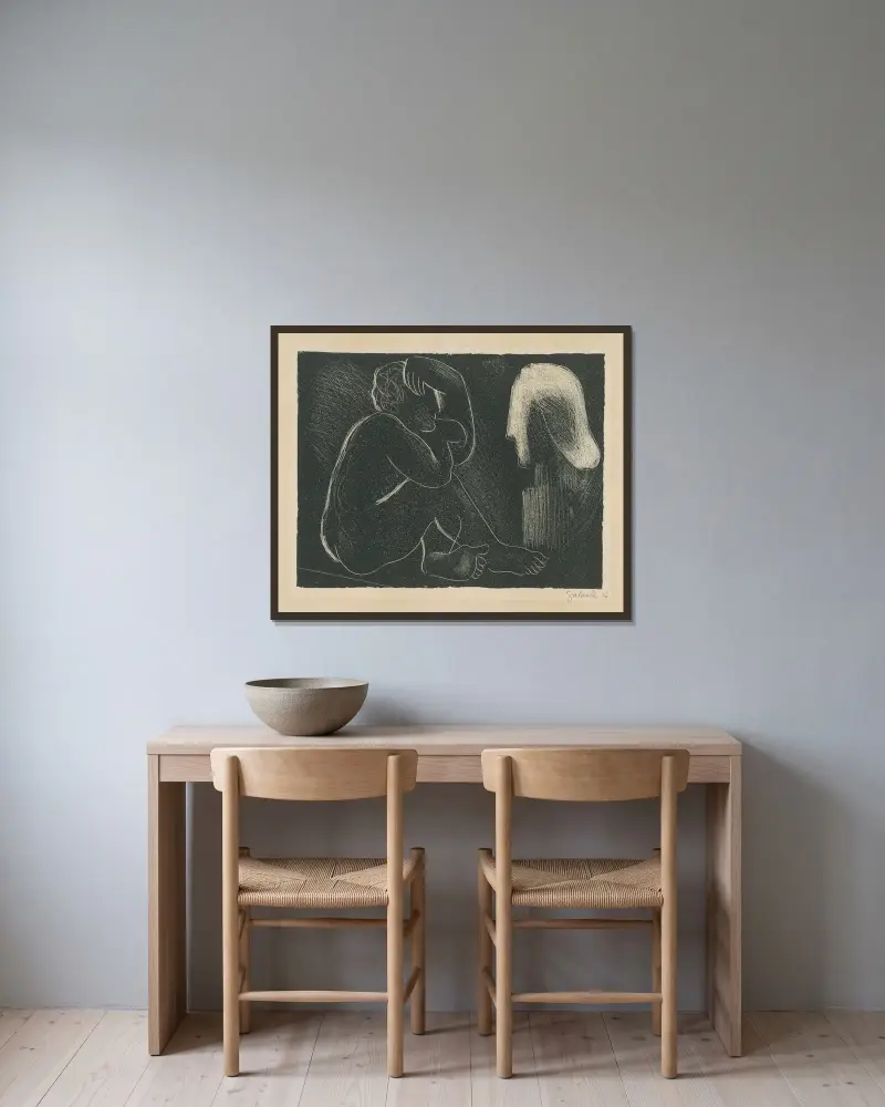 Sochár a socha von Mikuláš Galanda gerahmt an einer Wand