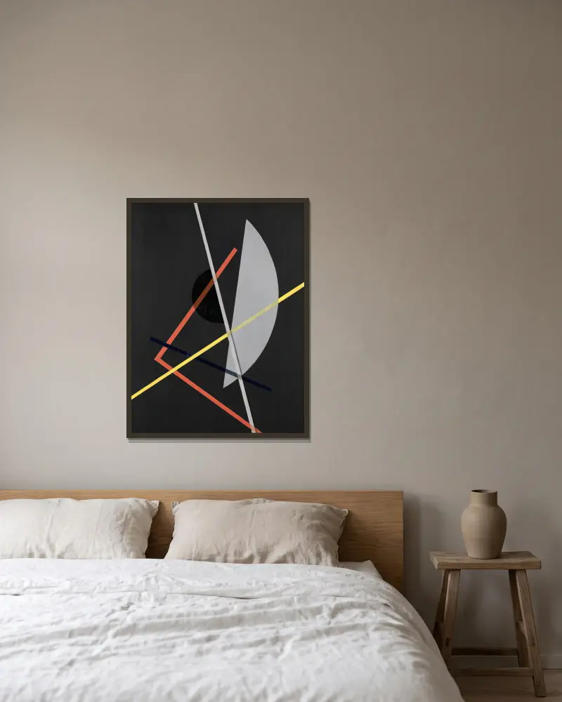 E IV (Konstrukce VII), László Moholy-Nagy v rámu na stěně