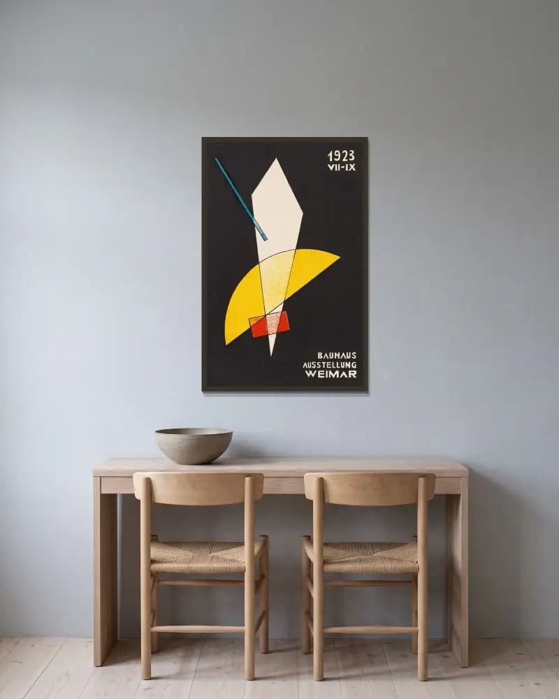 Weimar Bauhaus Postkarten Nr 7 av László Moholy-Nagy inramad på en vägg