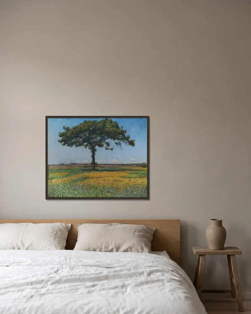 Junge Eiche von Nils Kreuger gerahmt an einer Wand