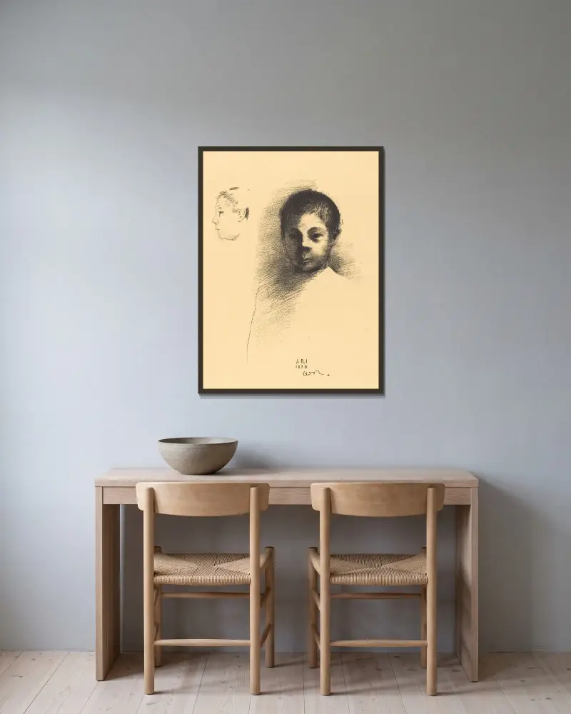 Ari, Odilon Redon v rámu na stěně