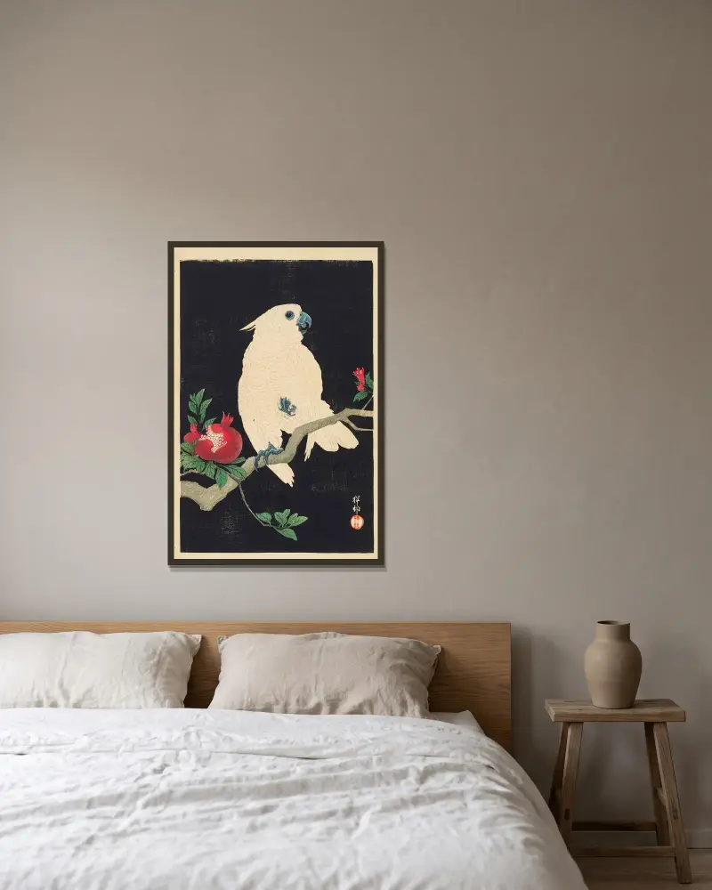 Kakadu a granátové jablko – č. 1, Ohara Koson v rámu na stěně
