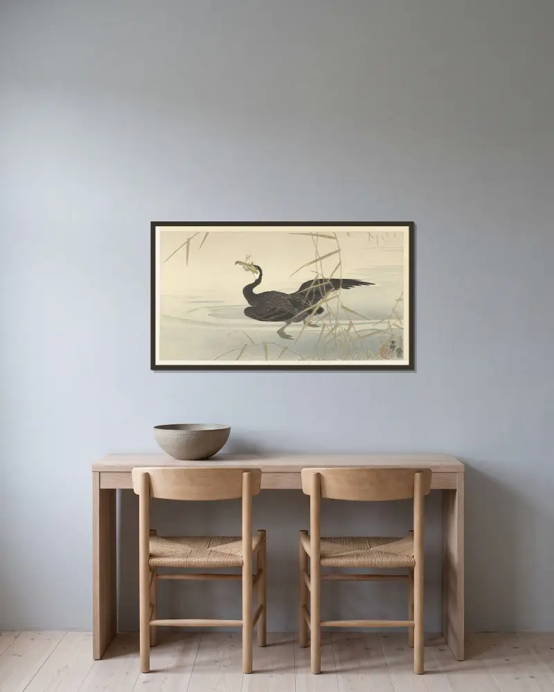 Kormorán s rybou, Ohara Koson v rámu na stěně
