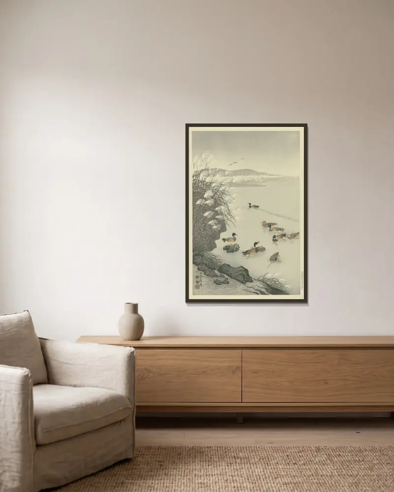 Enten im Wasser von Ohara Koson gerahmt an einer Wand