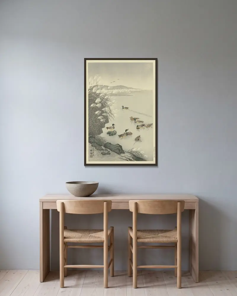 Enten im Wasser von Ohara Koson gerahmt an einer Wand