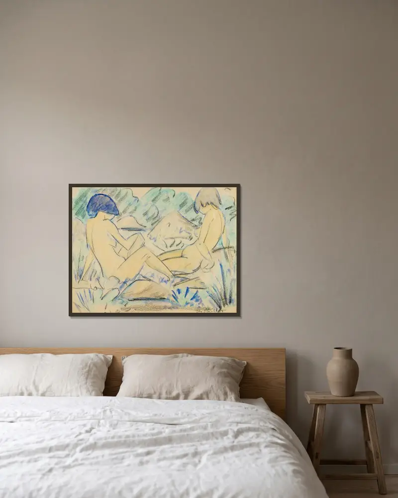 Zwei Mädchenakte (Zwei sitzende Akte) von Otto Mueller gerahmt an einer Wand