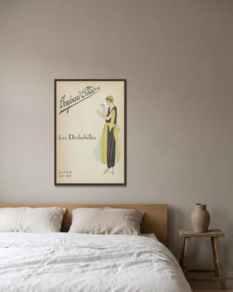 Toujours Chic, Les Deshabillés – Title page av G-P. Joumard inramad på en vägg