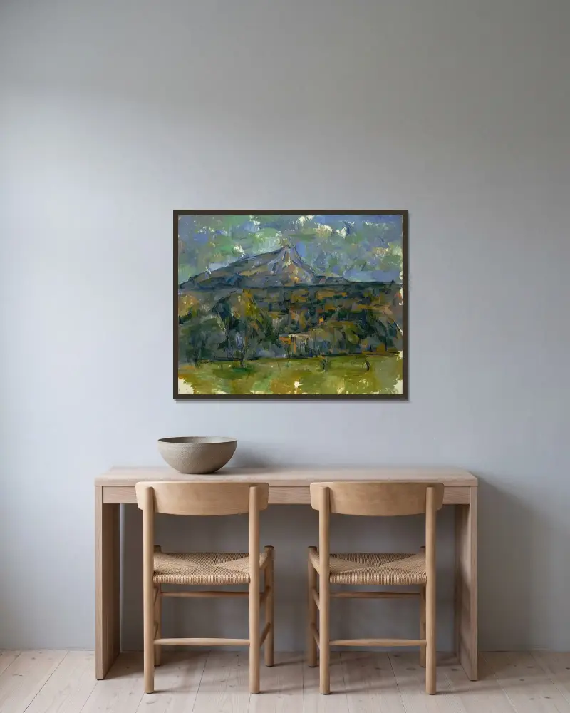 Der Mont Sainte-Victoire von Paul Cézanne gerahmt an einer Wand