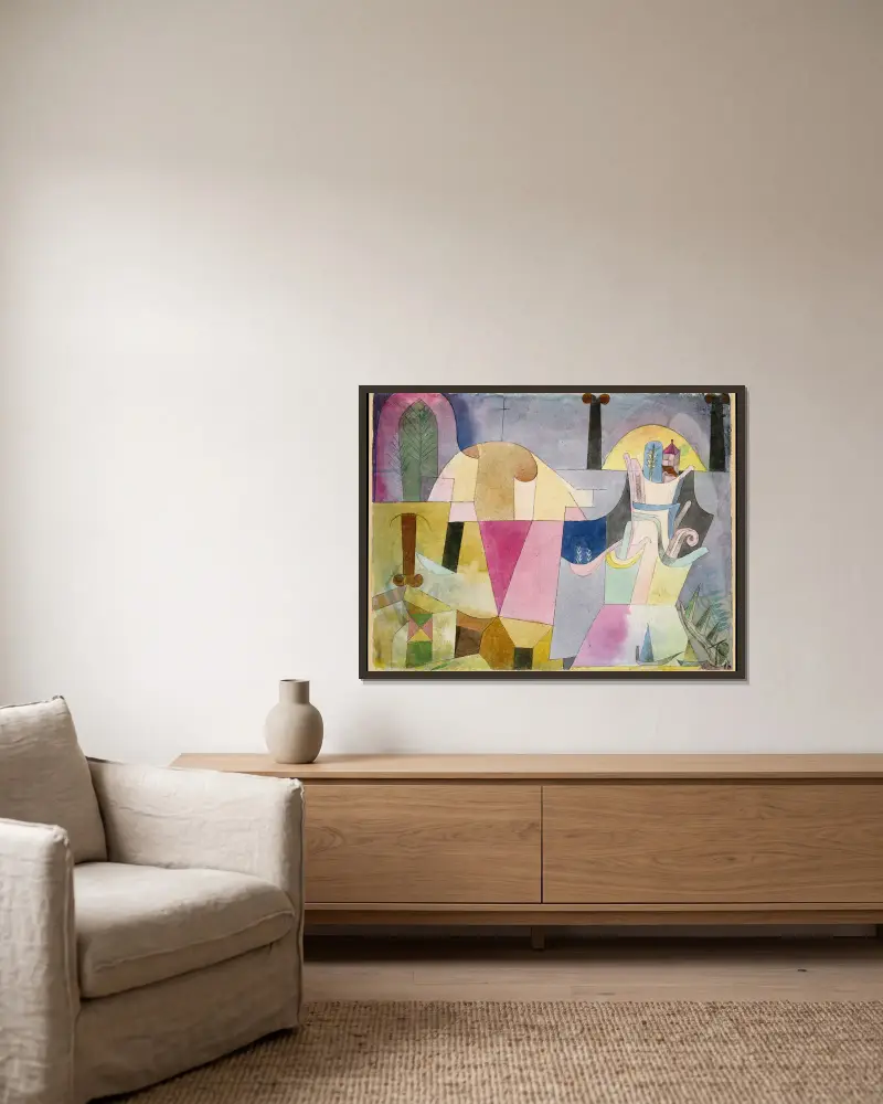 Schwarze Säulen in einer Landschaft von Paul Klee gerahmt an einer Wand