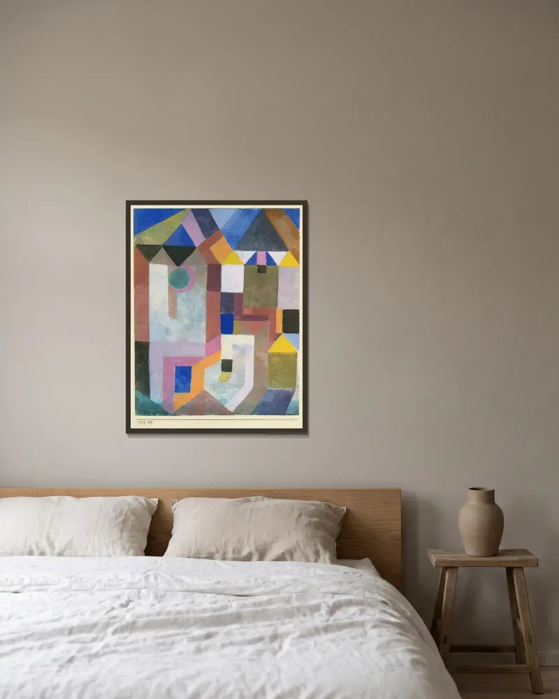 Colorful Architecture av Paul Klee inramad på en vägg
