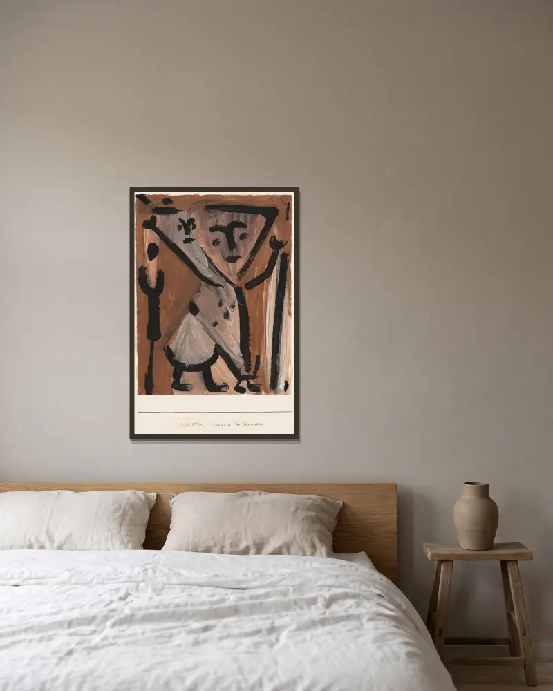 Duettino der Passanten av Paul Klee inramad på en vägg