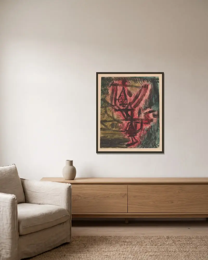 Feuer Clown I von Paul Klee gerahmt an einer Wand