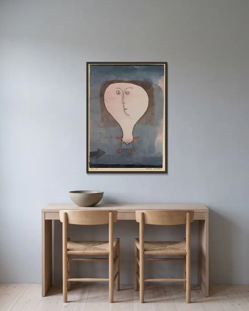 Fright of a Girl av Paul Klee inramad på en vägg