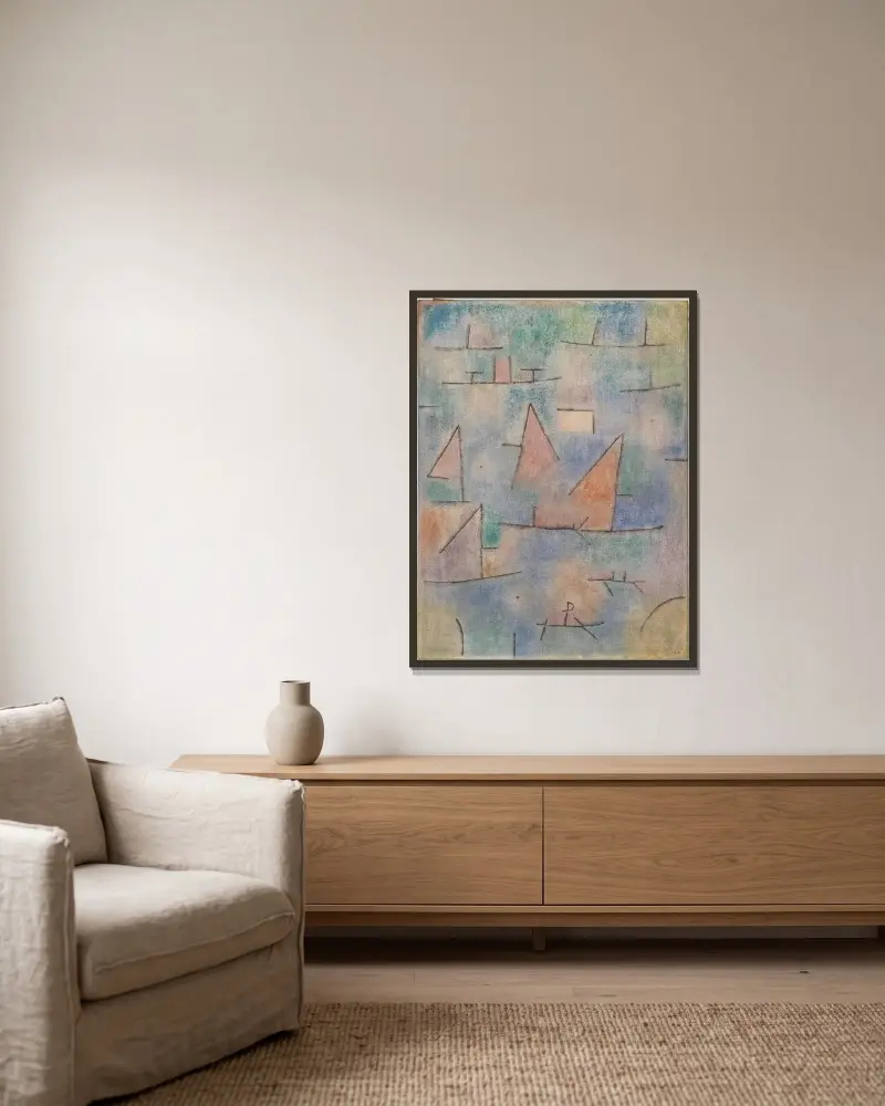 Hafen mit Segelschiffen av Paul Klee inramad på en vägg