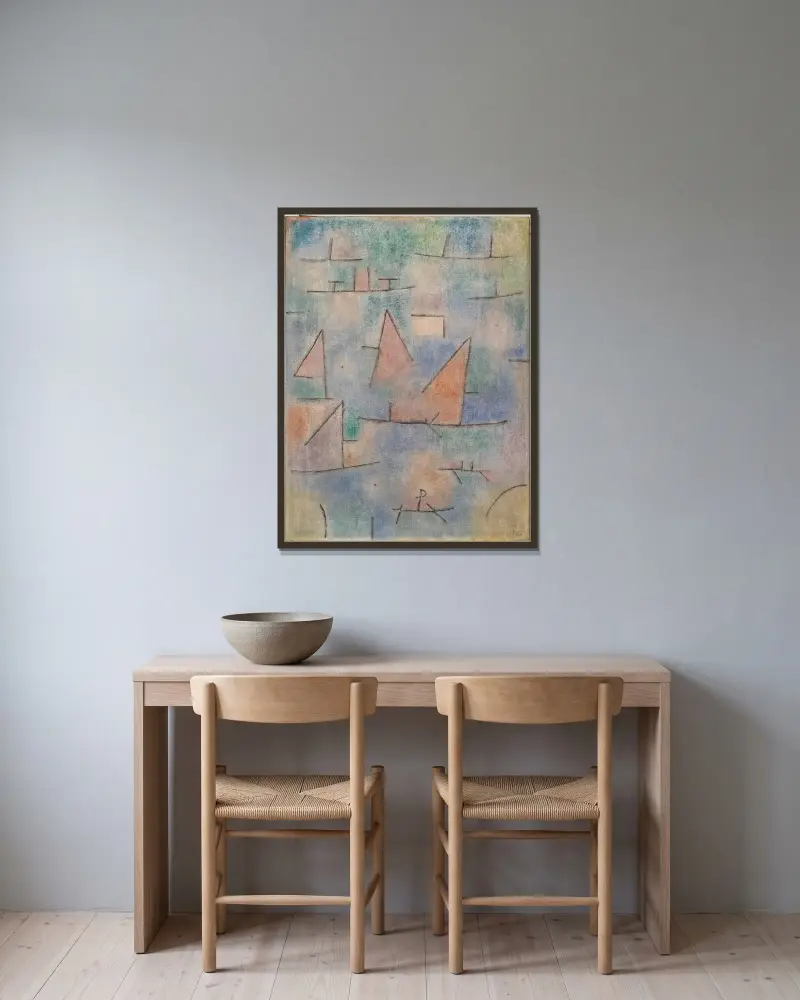 Hafen mit Segelschiffen av Paul Klee inramad på en vägg