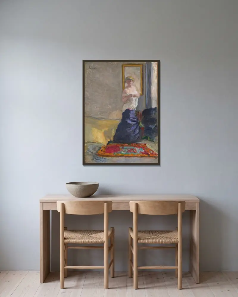 Jeune femme se déshabillant av Pierre Bonnard inramad på en vägg
