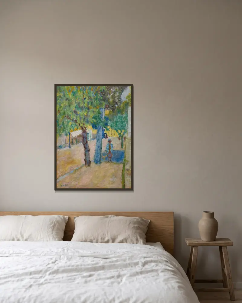Personnage Sous Un Arbre av Pierre Bonnard inramad på en vägg