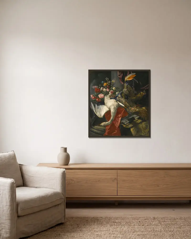 Stillleben mit Pfingstrosen, Rosen und anderen Blumen in einer Terrakottavase, zusammen mit einem Schwan, einem Pfau und einem Wildschweinskopf, auf einem roten Tuch und einem antiken Architekturfragment ruhend von Pieter Boel gerahmt an einer Wand