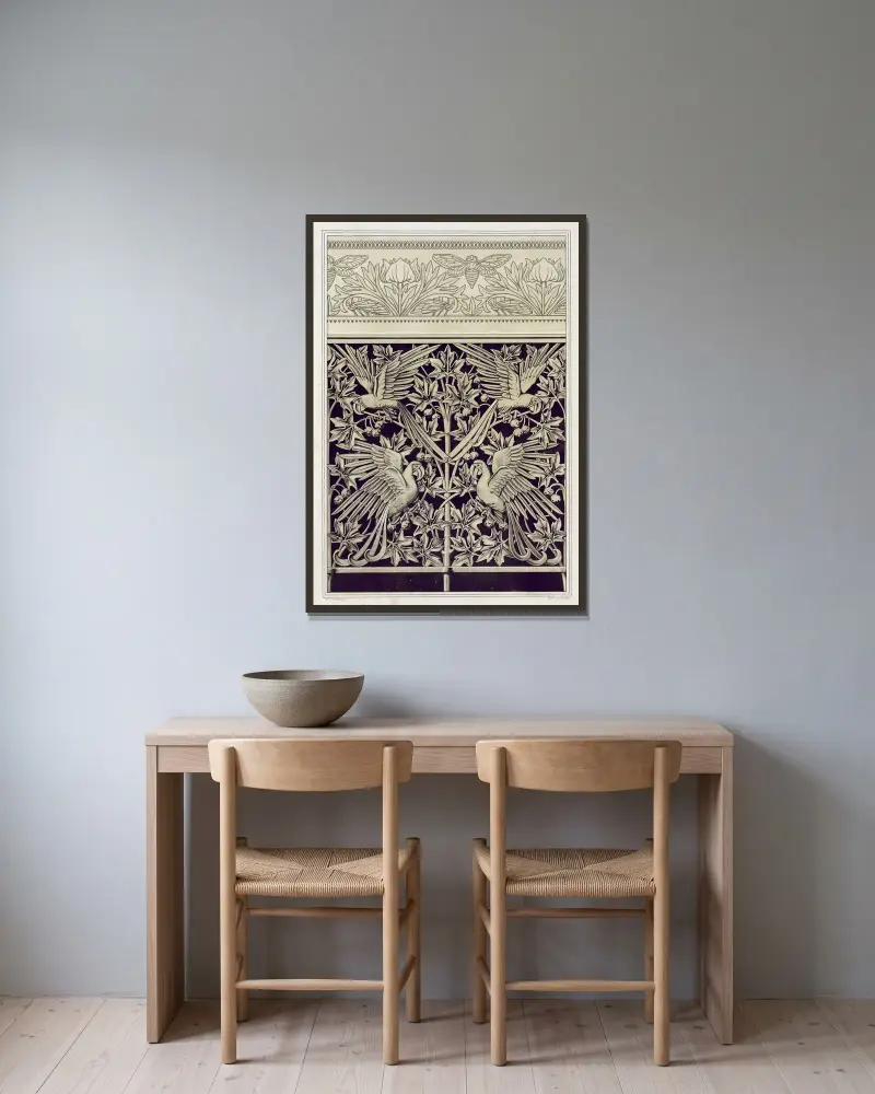 Zikaden und Anemonen, Spitzenbordüre. Aras und Platane, Gusseisen. von Maurice Pillard Verneuil gerahmt an einer Wand